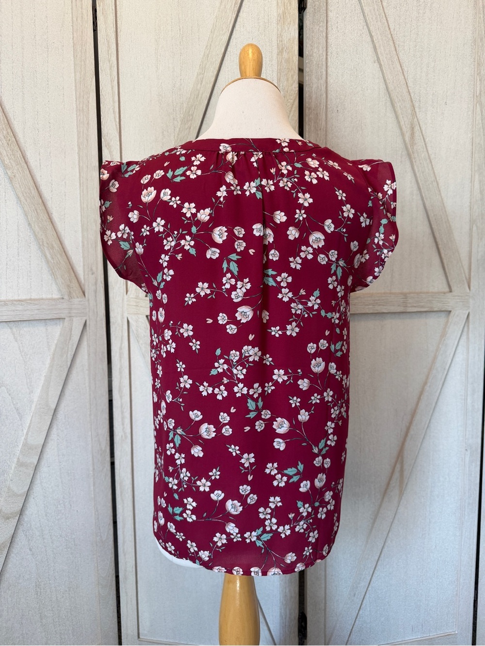 LOFT Berry Floral Blouse with Mint Accents - Picture 11 of 12